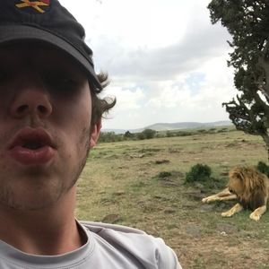 Meet your Posher, Henry